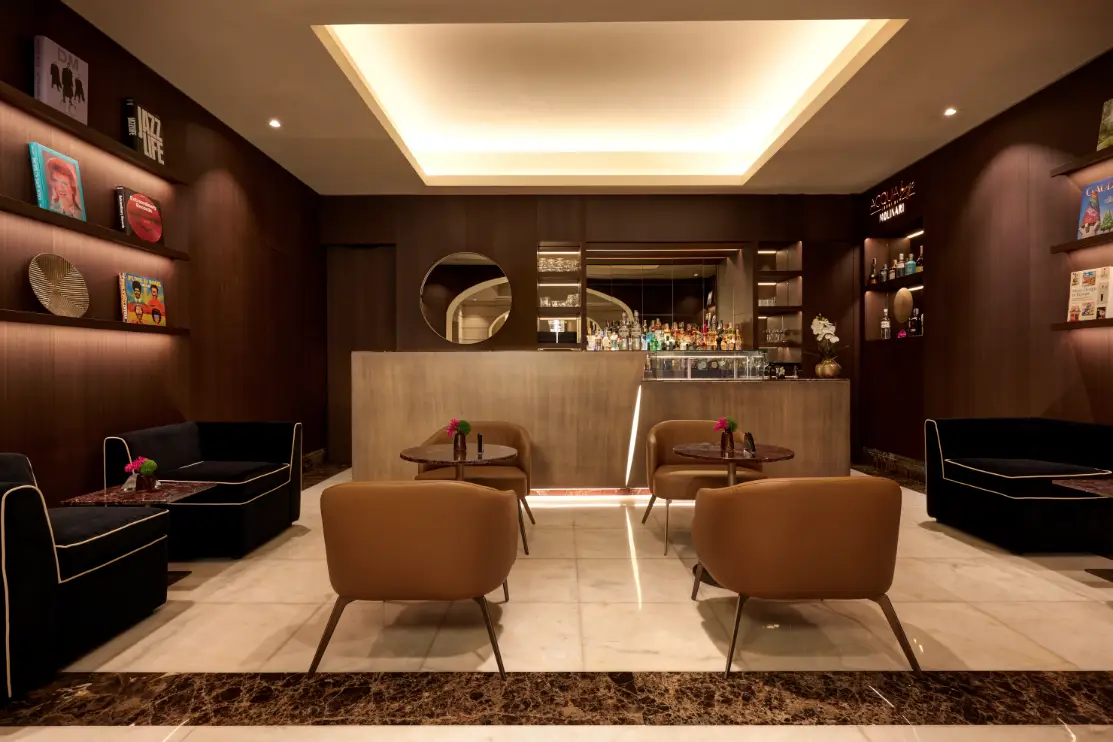 Lounge Bar